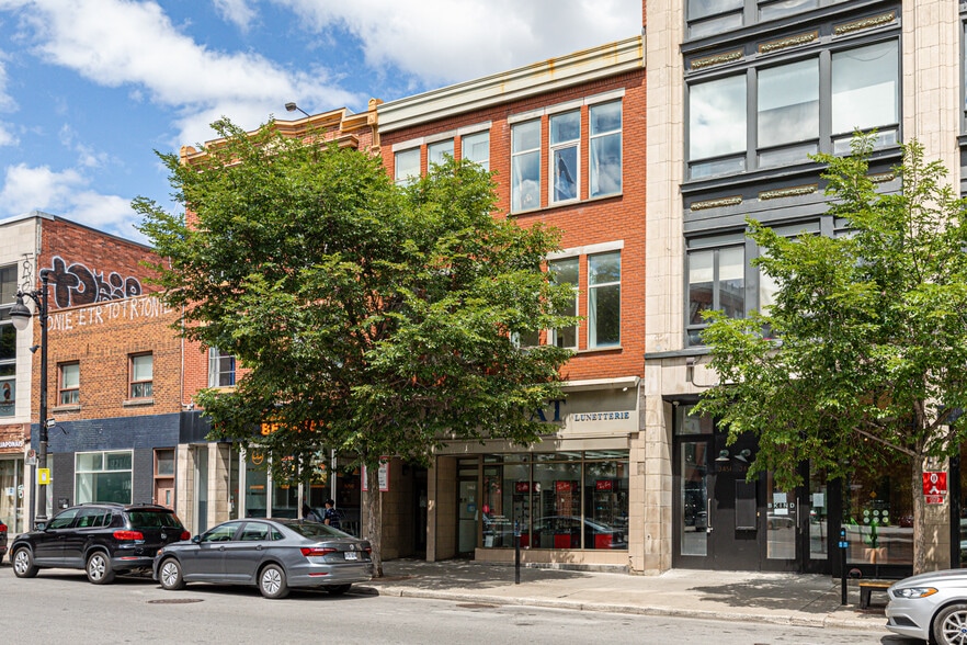 3461-3463 Saint-Laurent, Montréal, QC for lease - Building Photo - Image 2 of 5