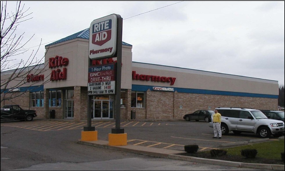 8619 Waynesburg Dr SE, Waynesburg, OH à louer - Photo du bâtiment - Image 2 de 3