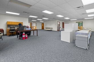 3834 S Emerson Ave, Indianapolis, IN for lease Interior Photo- Image 2 of 8