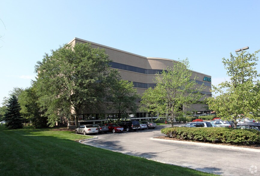 2545 Farmers Dr, Columbus, OH à louer - Photo du bâtiment - Image 3 de 3