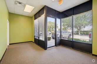 280 Business Park Cir, Saint Augustine, FL for lease Interior Photo- Image 1 of 3