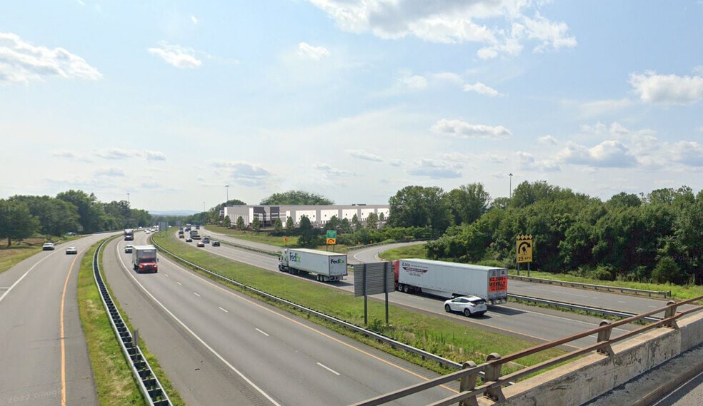 11159 Hopewell Rd, Williamsport, MD à louer - Photo du bâtiment - Image 2 de 2