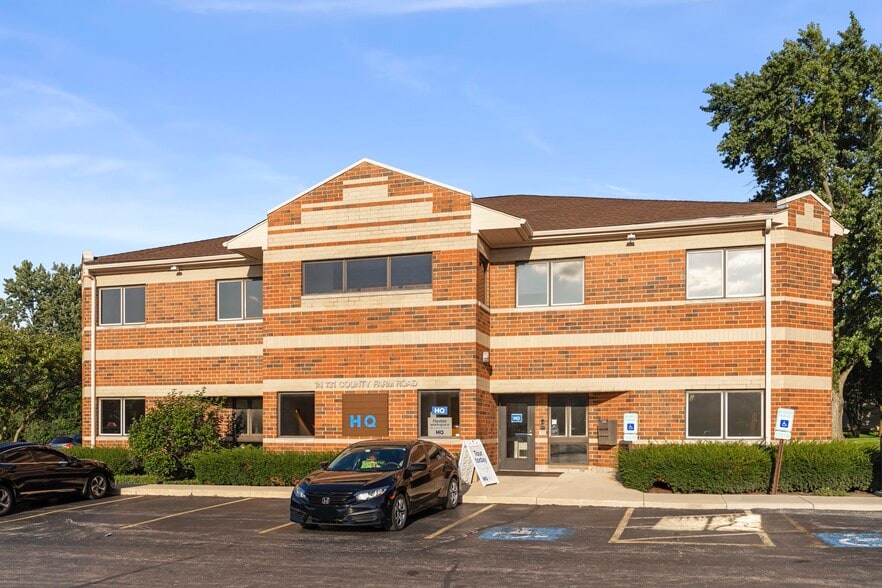 1N131 County Farm Rd, Winfield, IL for sale - Building Photo - Image 2 of 36