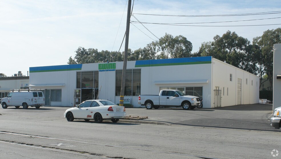 1735 Rogers Ave, San Jose, CA for lease - Primary Photo - Image 1 of 2