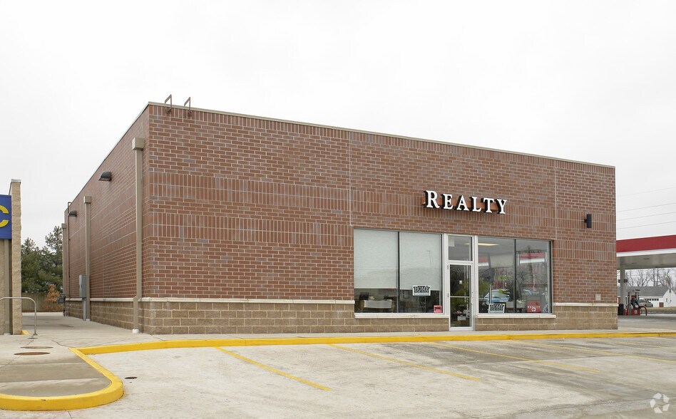 2301 Old Highway 94, Saint Charles, MO à louer - Photo du bâtiment - Image 2 de 3