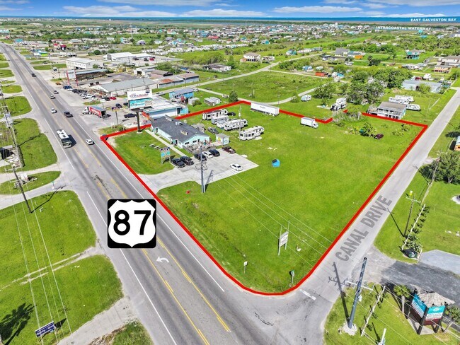 Plus de détails pour 1923 Hwy 87, Crystal Beach, TX - Commerce de détail à vendre