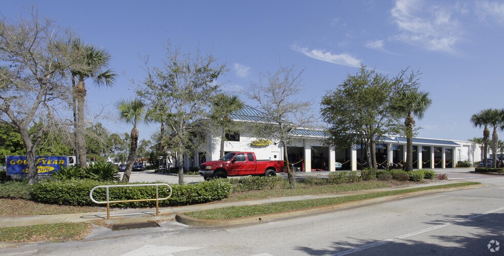 1350 W Indiantown Rd, Jupiter, FL for sale - Building Photo - Image 3 of 8