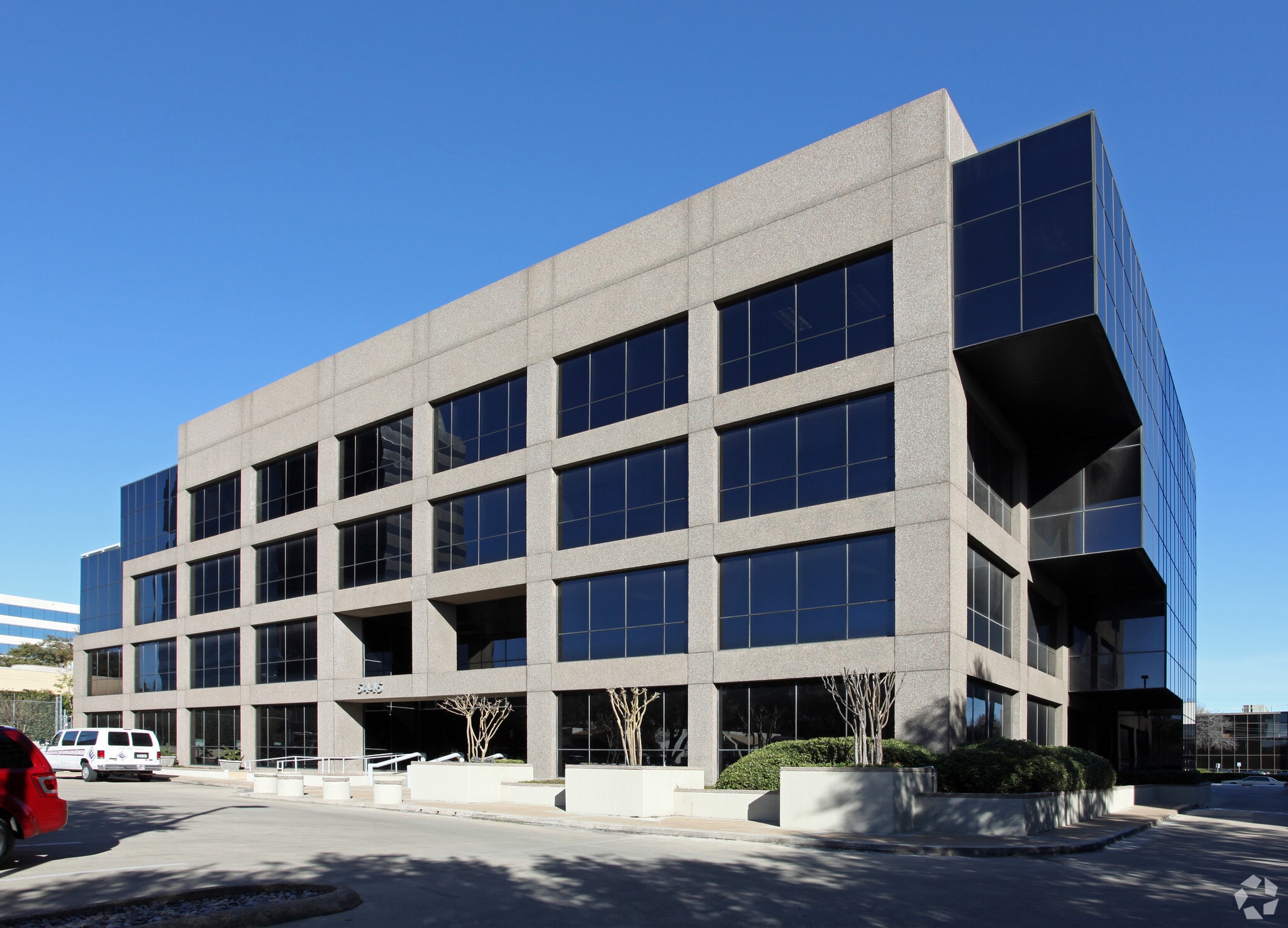 5445 La Sierra Dr, Dallas, TX for sale Primary Photo- Image 1 of 33