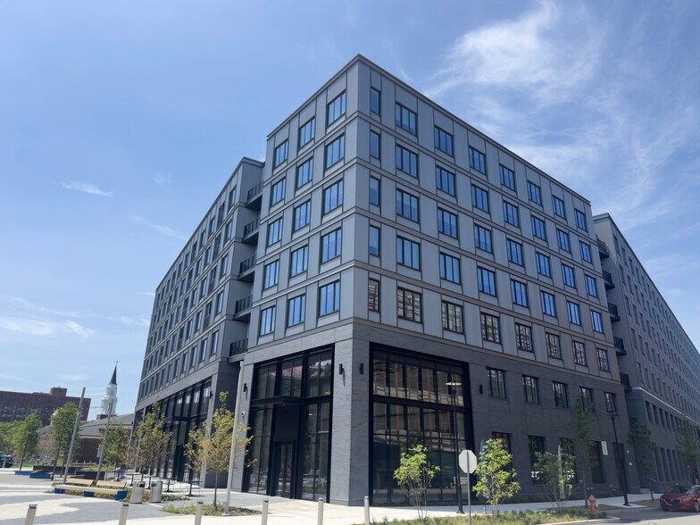 1200 Normandy Pl, Philadelphia, PA for lease - Building Photo - Image 1 of 7