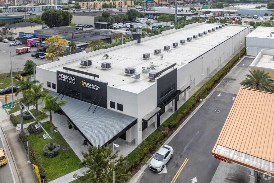 7802 NW 103rd St, Hialeah Gardens, FL for lease - Building Photo - Image 2 of 4