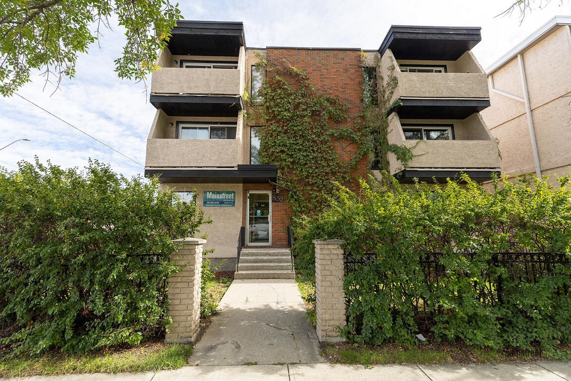 832 4A St NE, Calgary, AB for sale Building Photo- Image 1 of 1