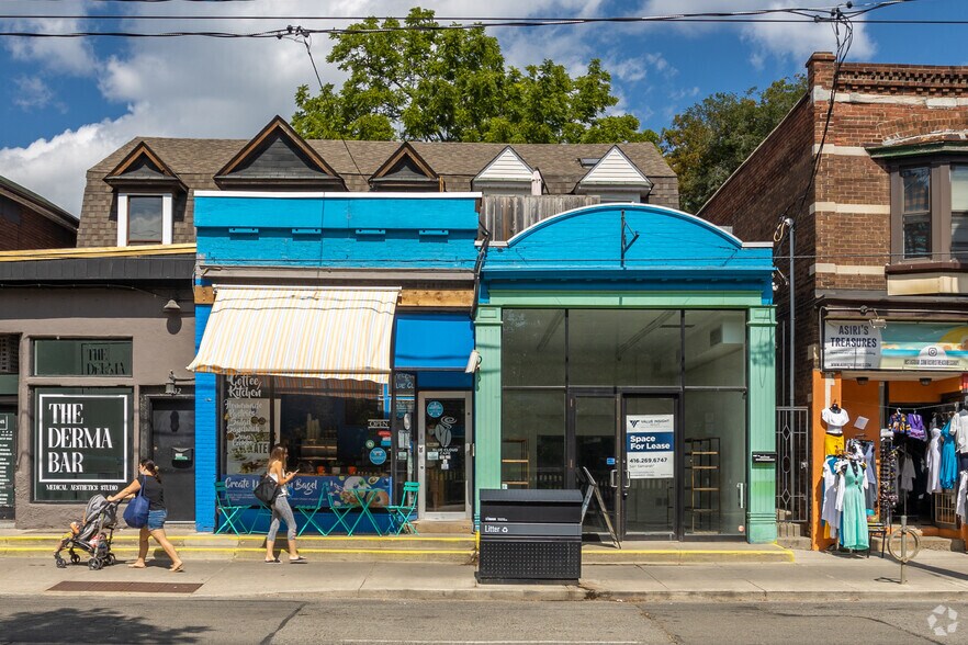 1932-1934 Queen St E, Toronto, ON for sale - Primary Photo - Image 1 of 1