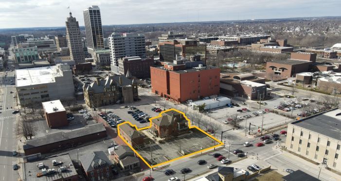 334-336 E Berry St, Fort Wayne, IN à louer - Photo du bâtiment - Image 2 de 4