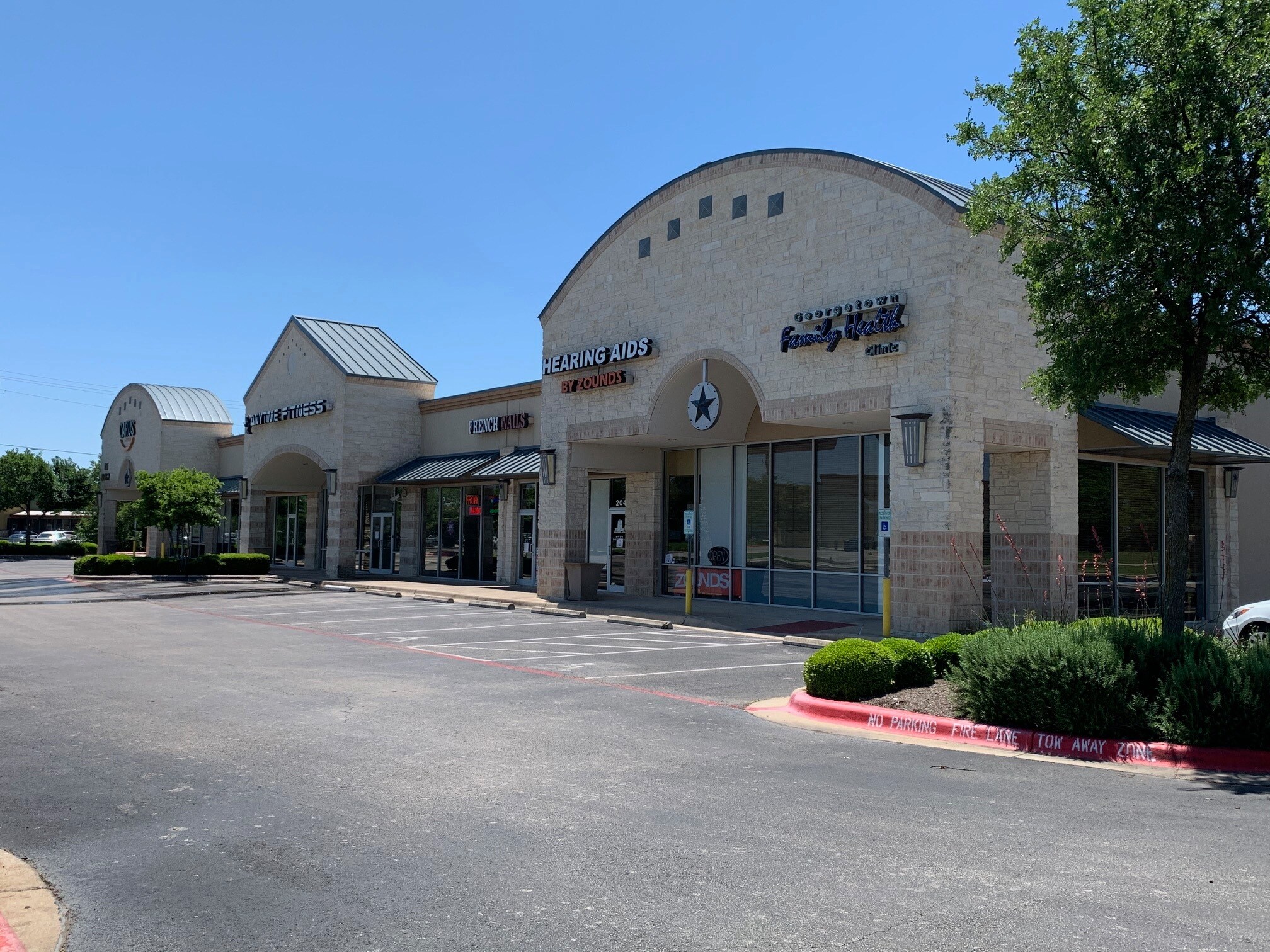 105 Wildwood Dr, Georgetown, TX à louer Photo du bâtiment- Image 1 de 8