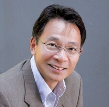 Desmond Wang