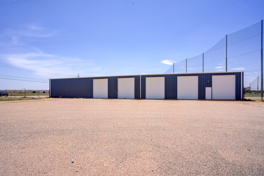 6708 66th St, Lubbock, TX for lease - Building Photo - Image 3 of 38