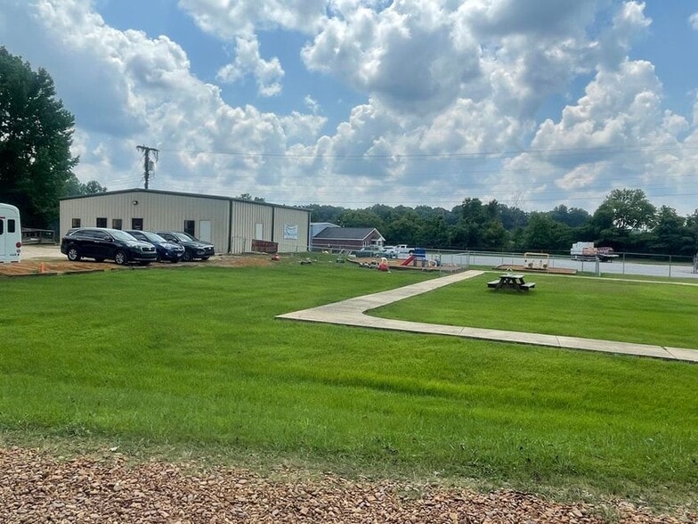 1918 N 2nd St, Booneville, MS for sale - Building Photo - Image 2 of 22