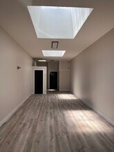 10041 Commerce Ave, Tujunga, CA for sale Interior Photo- Image 2 of 18