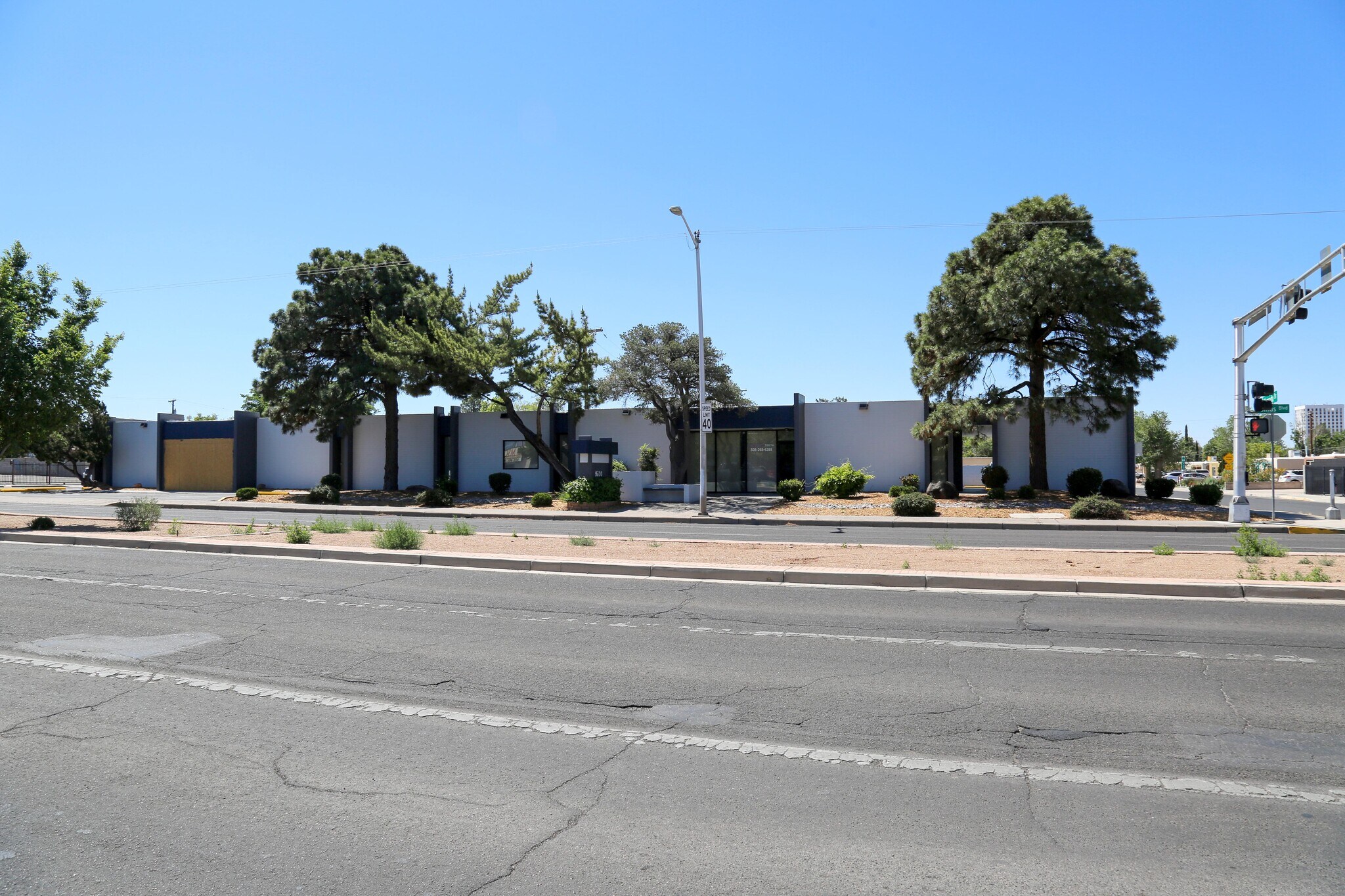 5800-5810 Lomas Blvd NE, Albuquerque, NM à louer Photo du bâtiment- Image 1 de 12