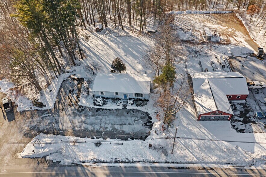 428 NH-108, Somersworth, NH à vendre - Photo du bâtiment - Image 2 de 12