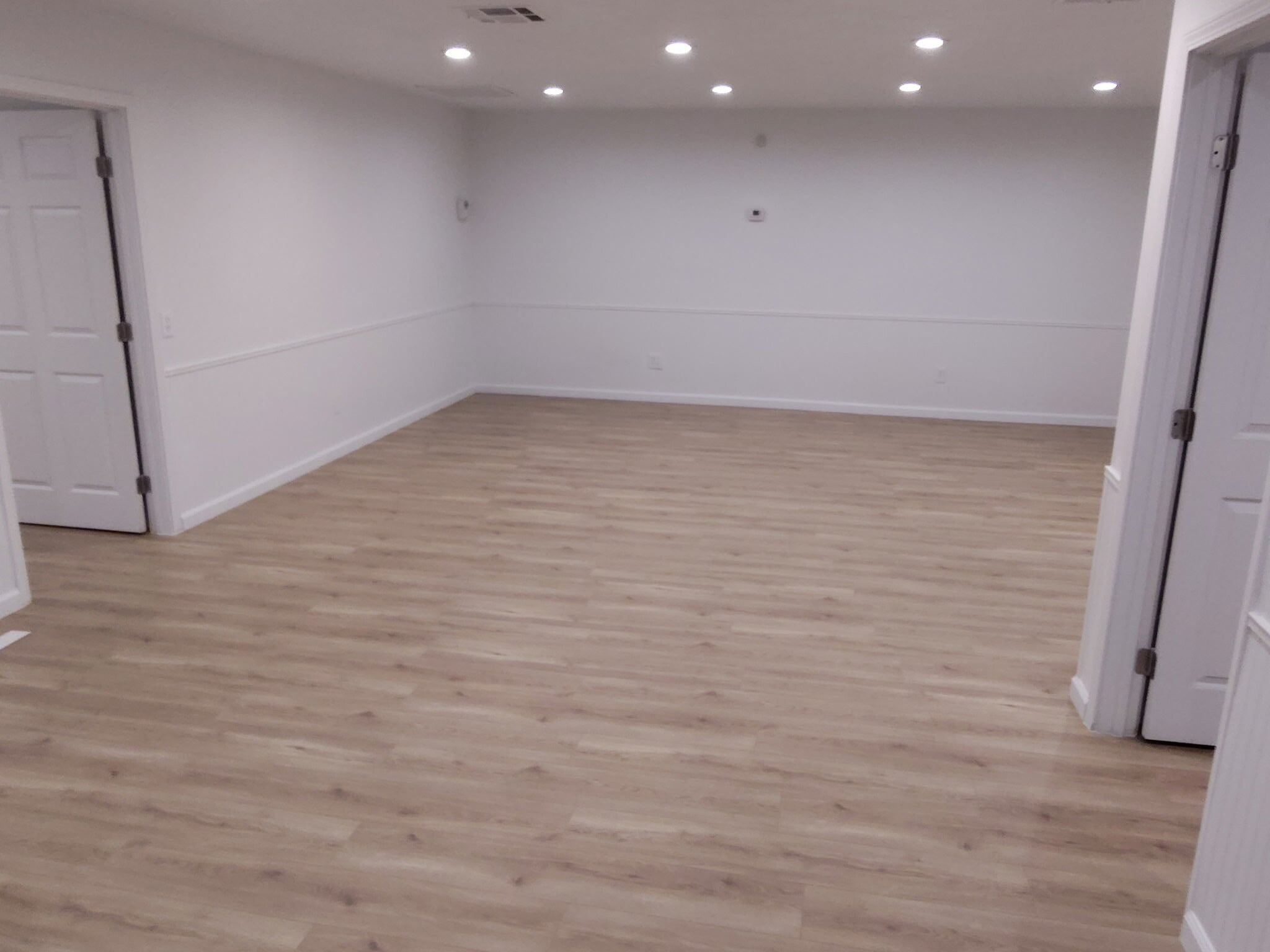 18245 US Highway 18, Apple Valley, CA for lease Interior Photo- Image 1 of 12