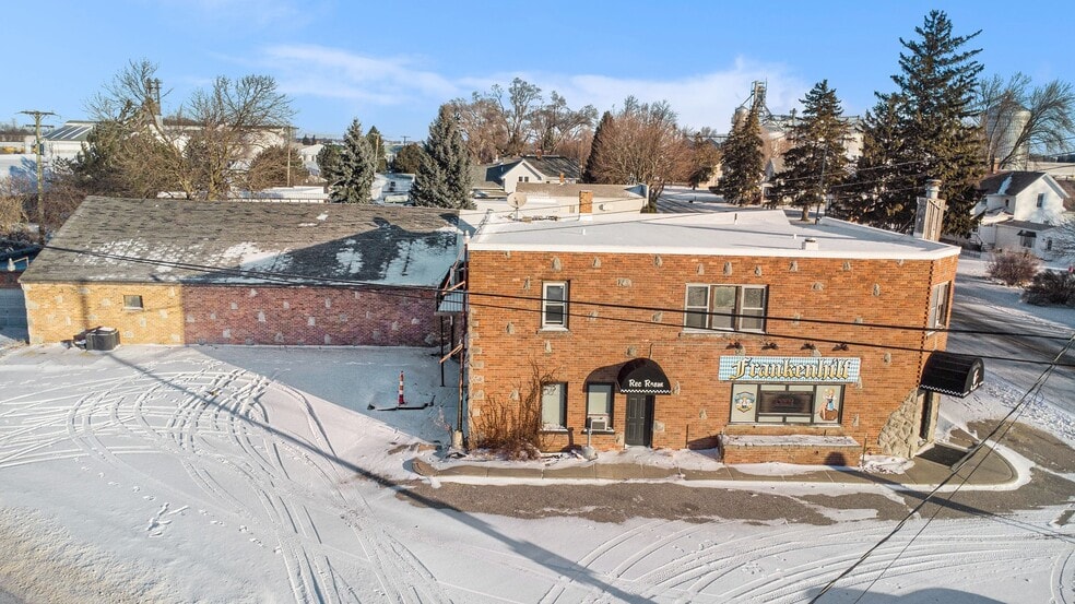 9500 Saginaw st, Reese, MI à vendre - Photo du bâtiment - Image 2 de 18