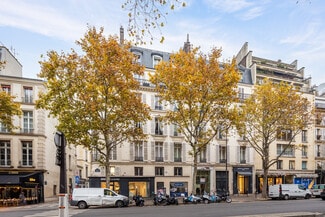 Plus de détails pour 198 Boulevard Saint-Germain, Paris - Commerce de détail à vendre
