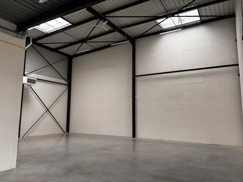 Flex in Collégien for lease Interior Photo- Image 1 of 7