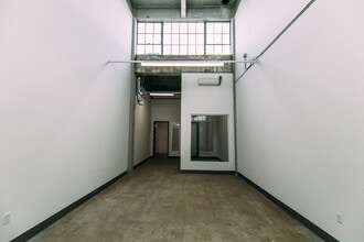 2744 E 11th St, Oakland, CA for lease Interior Photo- Image 1 of 7