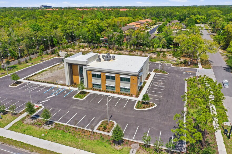 3416 W Lake Mary Blvd, Lake Mary, FL à vendre - Photo du bâtiment - Image 3 de 20