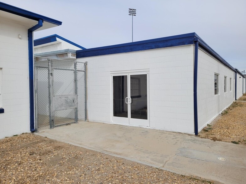 18708 Readiness St, Victorville, CA for lease - Building Photo - Image 2 of 3