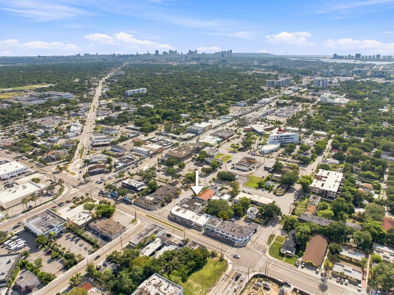 610-618 NE 124th St, North Miami, FL à vendre - Photo du bâtiment - Image 3 de 57