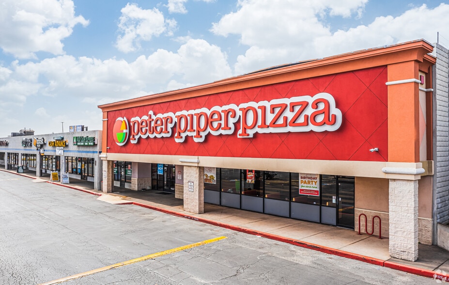 8222-8260 Marbach Rd, San Antonio, TX for lease - Building Photo - Image 3 of 8