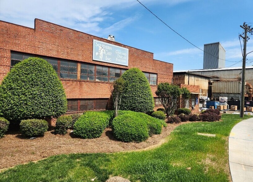 901 N Church St, Charlotte, NC à vendre - Photo du bâtiment - Image 3 de 20