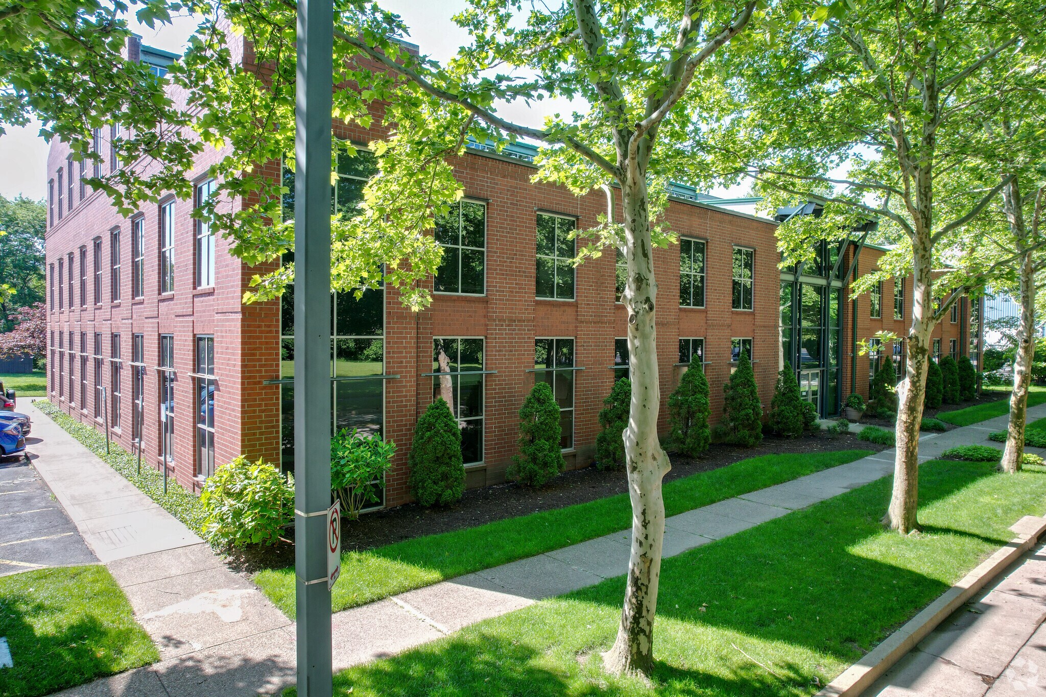 800 Waterfront Dr, Pittsburgh, PA à louer Photo principale- Image 1 de 11