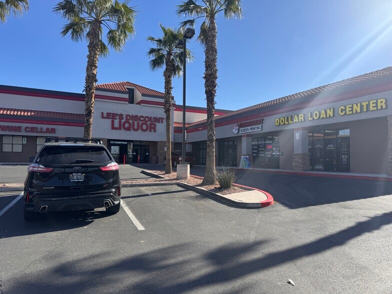 7411-7421 W Lake Mead Blvd, Las Vegas, NV for lease - Building Photo - Image 3 of 6
