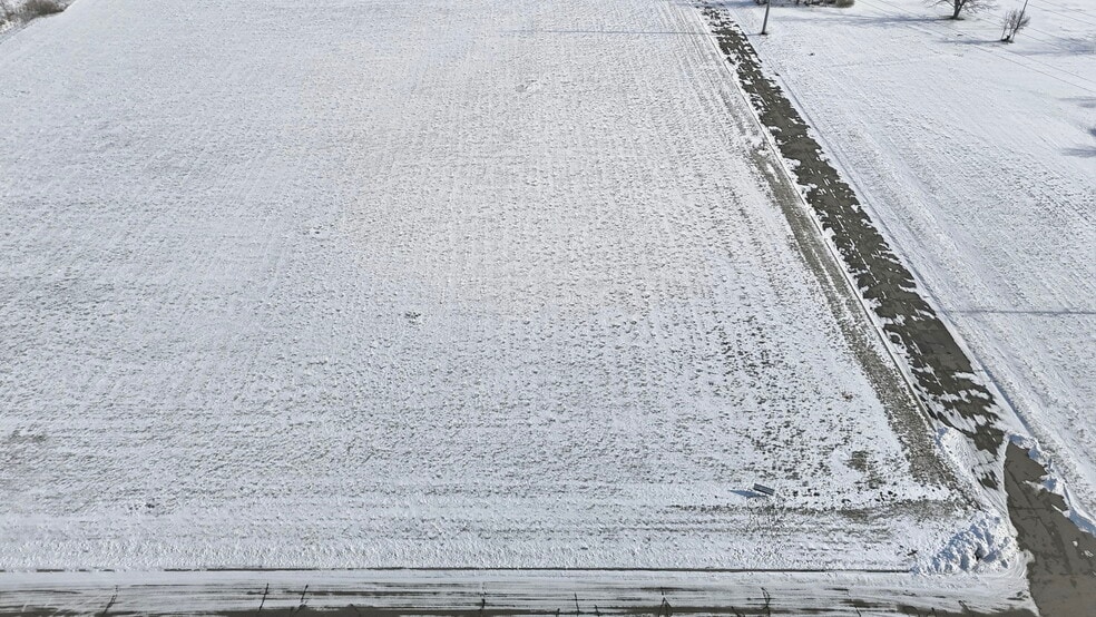 Smith Dr, Auburn, IN for sale - Primary Photo - Image 1 of 24