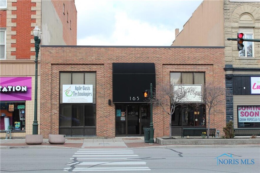 165 N Main St, Bowling Green, OH à vendre - Photo du bâtiment - Image 1 de 1