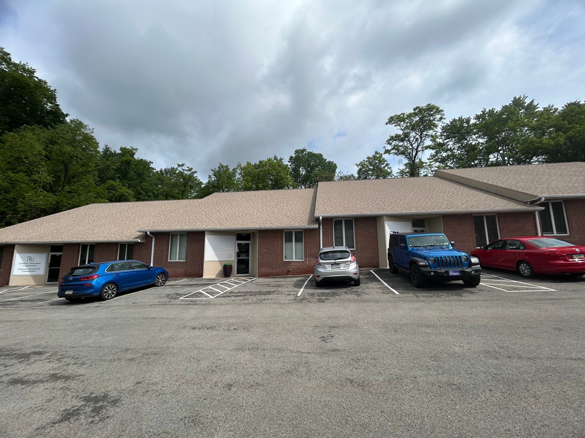 111 Whitehead Ln, Monroeville, PA for sale Building Photo- Image 1 of 4