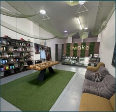 132 Havemeyer St, Brooklyn, NY for lease Interior Photo- Image 2 of 6