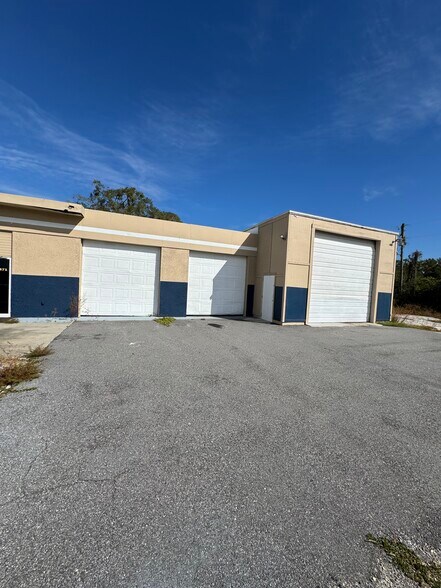 89 Sr 471, Sumterville, FL à louer - Photo du bâtiment - Image 3 de 17