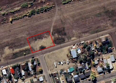 Plus de détails pour 401 Railway Av W, Hanna, AB - Terrain à vendre