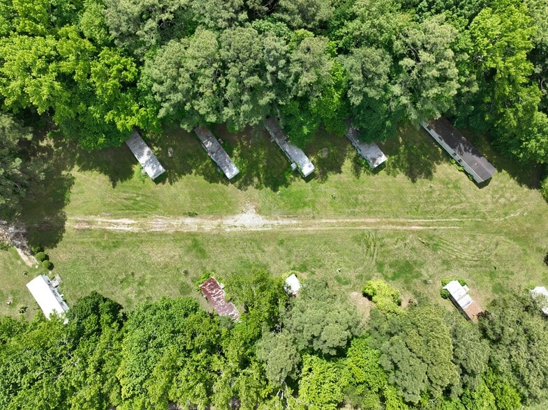 11306 Harmon Rd, Birdsnest, VA à vendre - Photo du bâtiment - Image 2 de 7
