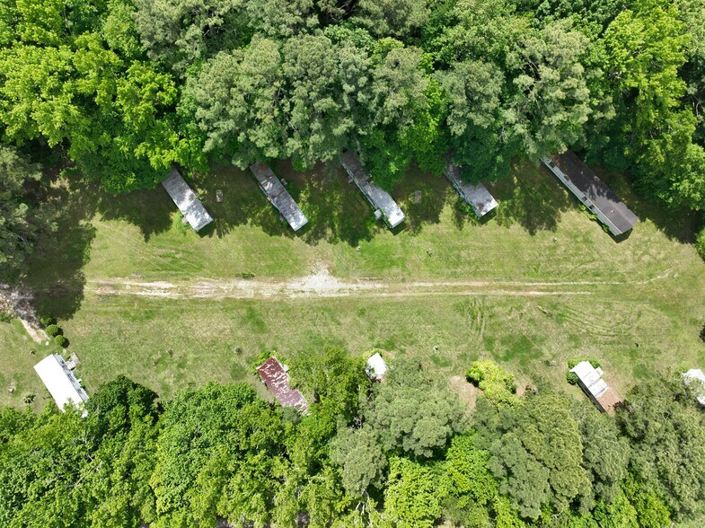 11306 Harmon Rd, Birdsnest, VA à vendre - Photo du bâtiment - Image 2 de 7