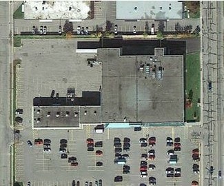 Plus de détails pour 691-709 Pine St, Sault Ste Marie, ON - Commerce de détail à vendre