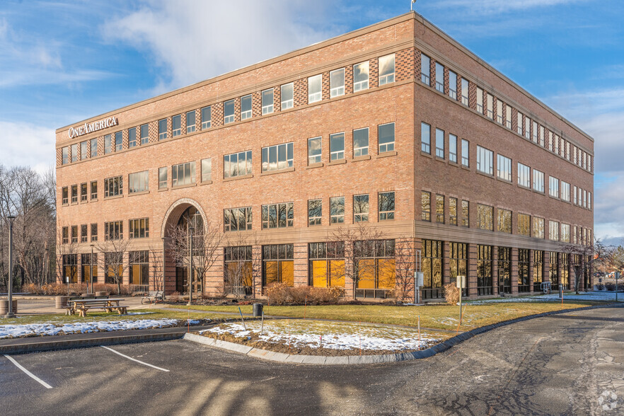 225 Gorham Rd, South Portland, ME for sale - Primary Photo - Image 1 of 1