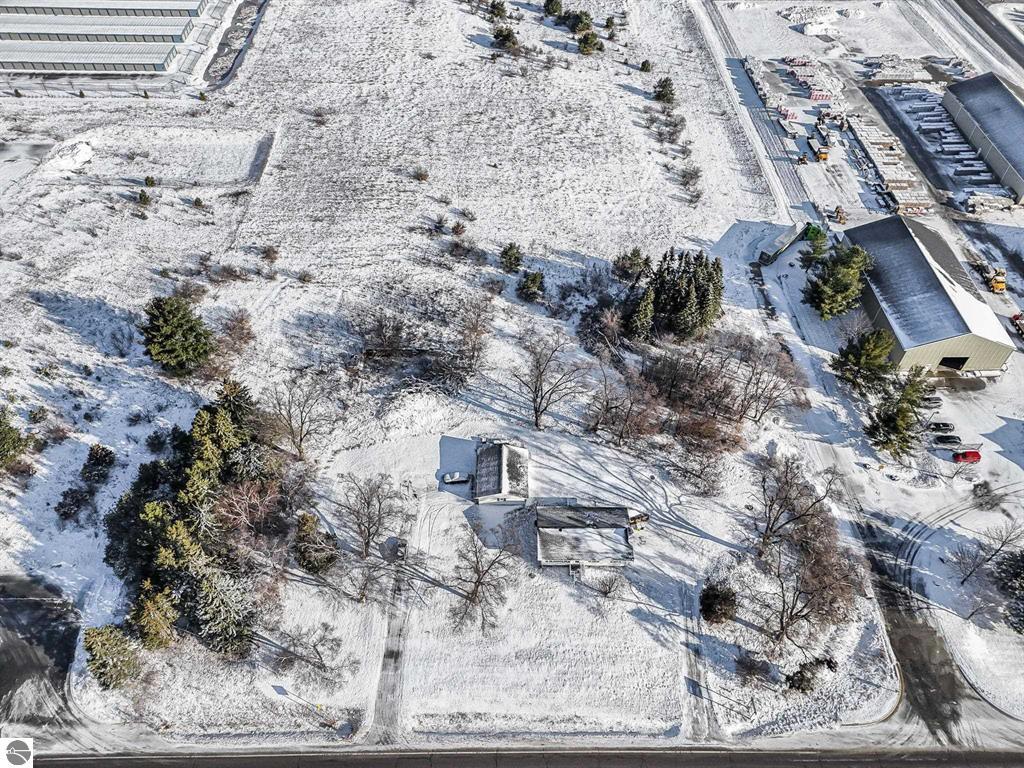 7075 M 72 E, Williamsburg, MI for sale Primary Photo- Image 1 of 16