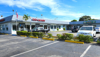 Dania Beach Shopping Center - Loft