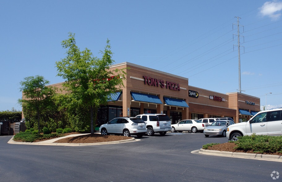 1820 Catawba Valley Blvd, Hickory, NC for lease - Building Photo - Image 3 of 3