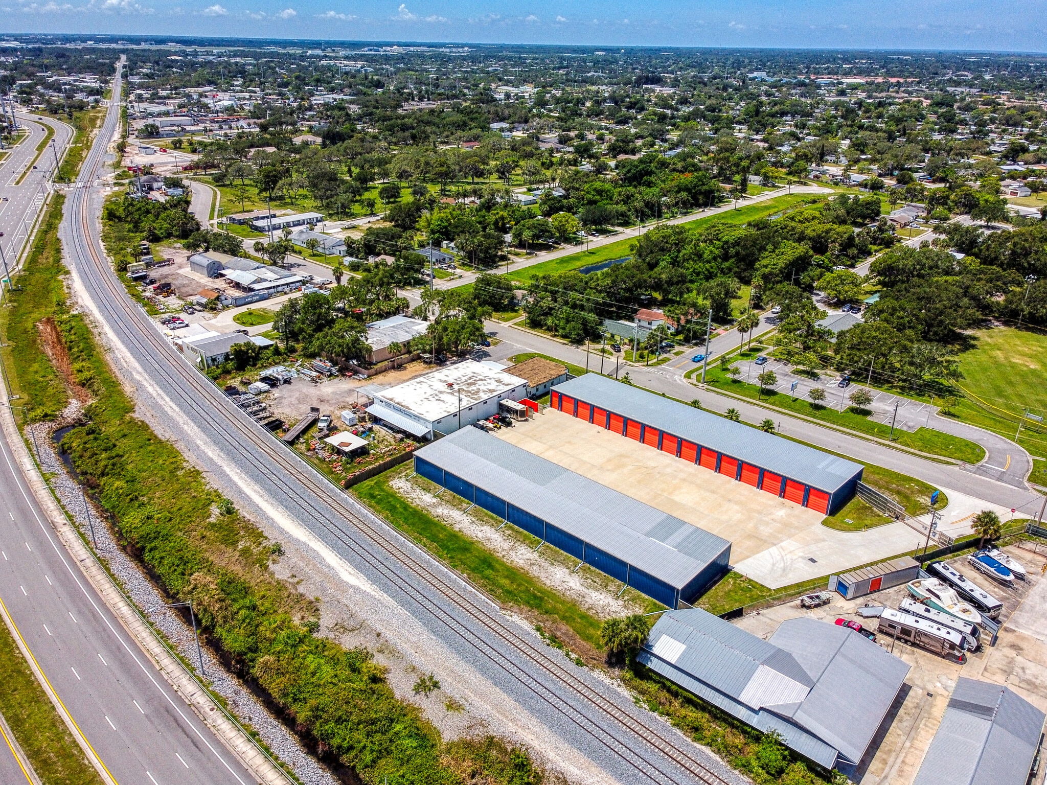 2225 Avocado Ave, Melbourne, FL à louer Aérien- Image 1 de 16